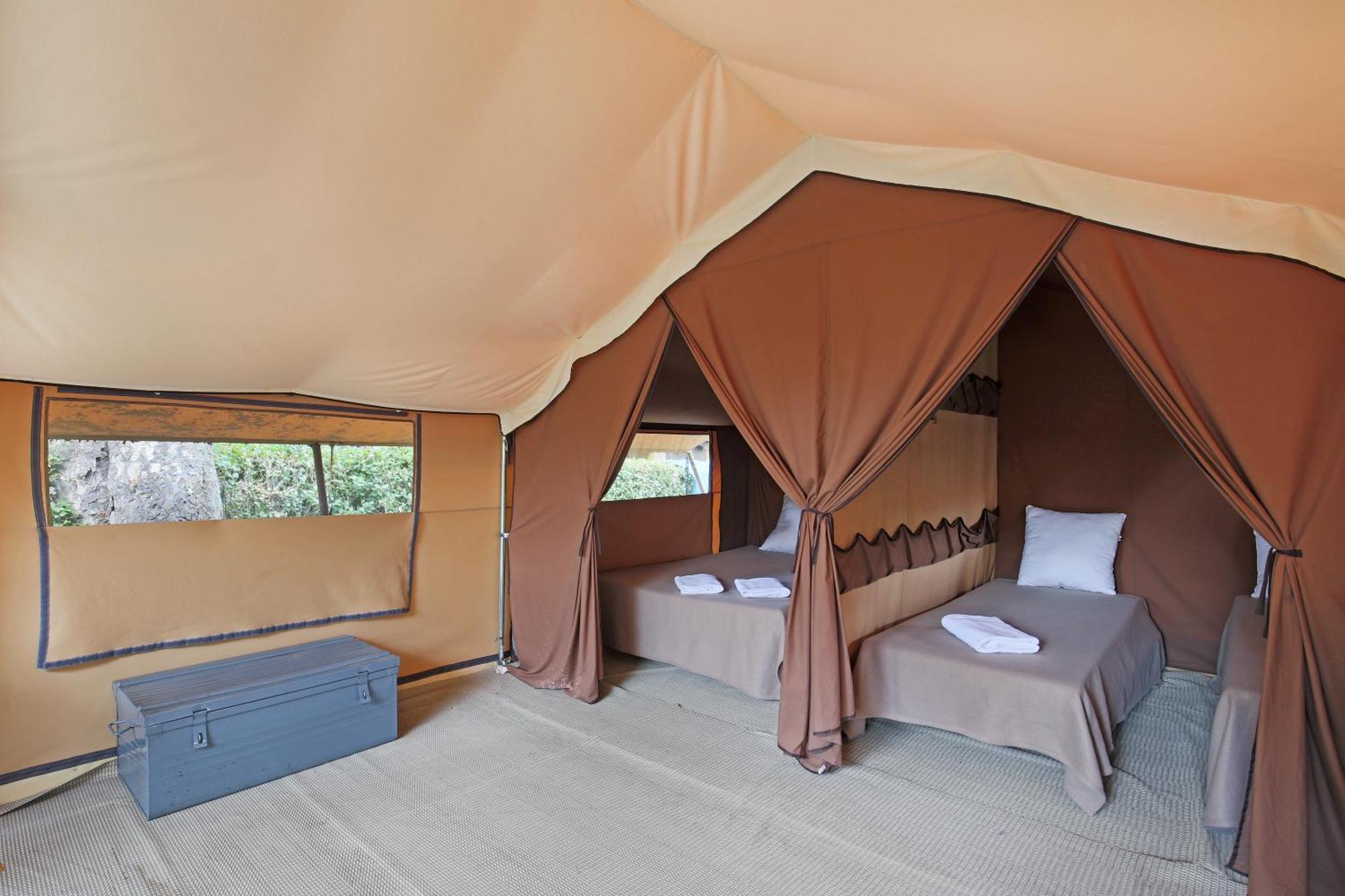 Huttopia Le Moulin Campsite Saint-Martin-d'Ardeche