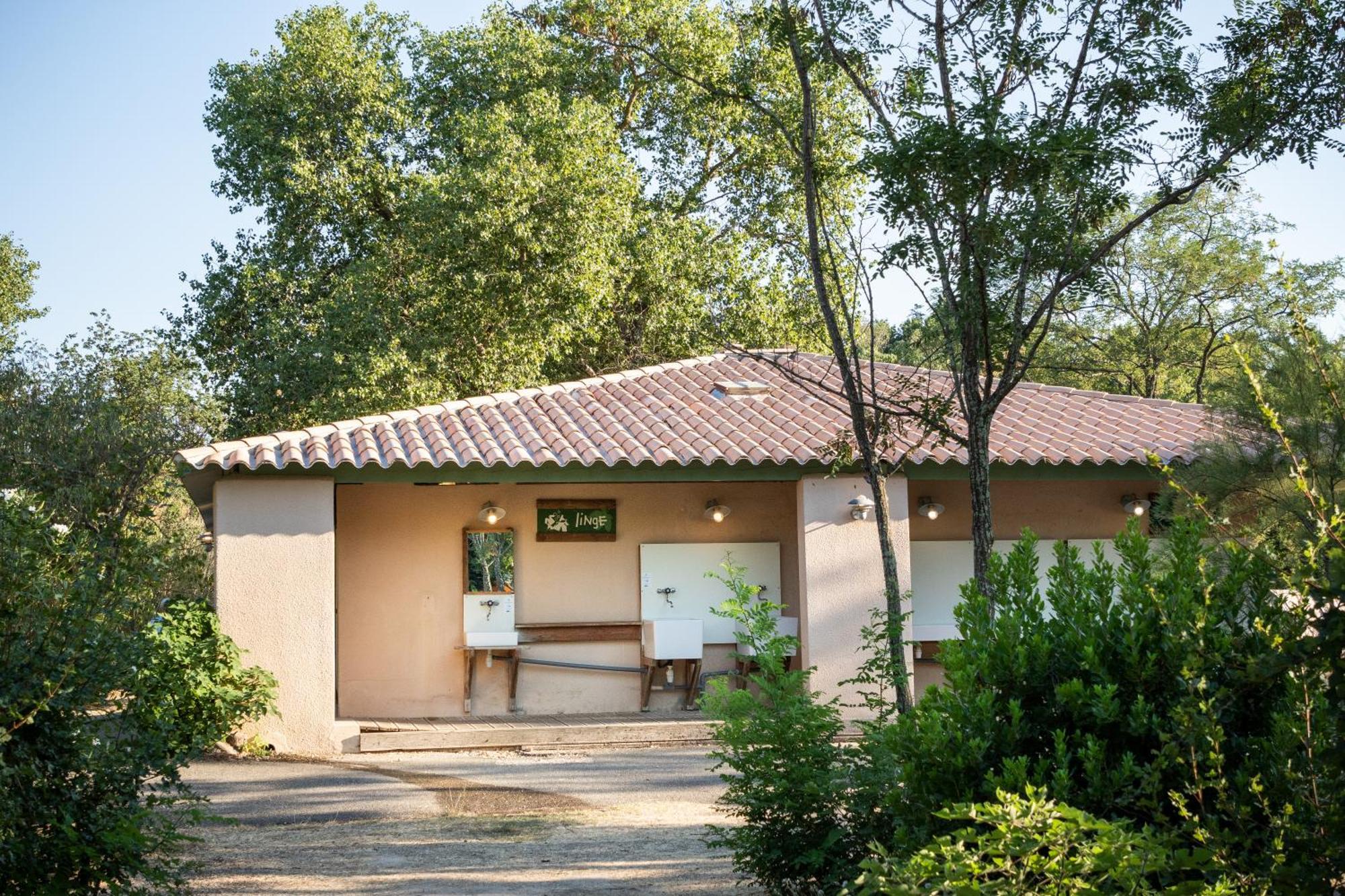 Huttopia Le Moulin Campsite