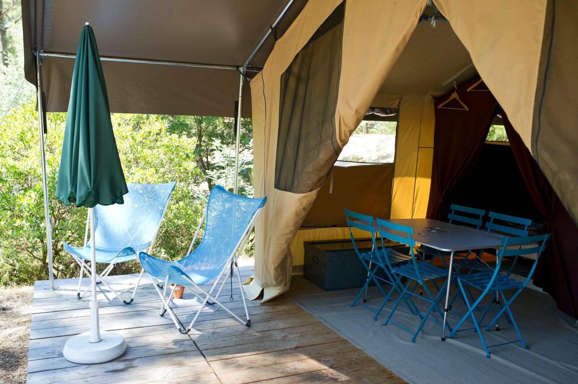 Campsite Huttopia Le Moulin 3*